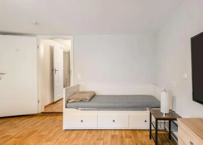 Grosse Mitten In Bad 贝尔泽格